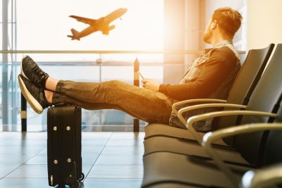 Handbagage wordt eindelijk gratis, maar pas over een jaar